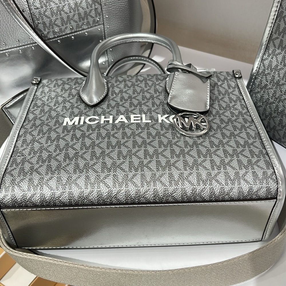 Michael Kors Mirella Small Metallic Signature Logo Crossbody Bag 
Silver 
NWT - Picture 9 of 16